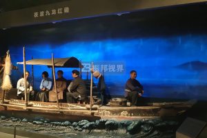 震撼歷史案例復原與互動答題墻，牢牢抓住參觀者目光。